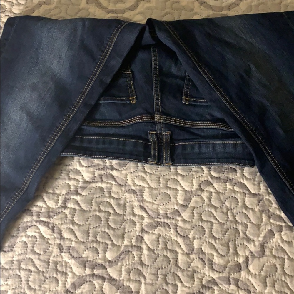 Capris - Picture 2 of 2